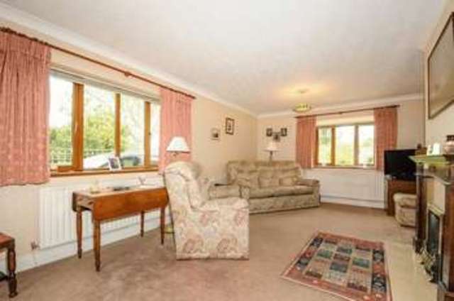  Image of 3 bedroom Detached house for sale in Moreton Road Buckingham MK18 at Moreton Road  Buckingham, MK18 1LA