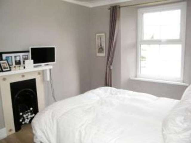  Image of 3 bedroom End of Terrace for sale in Hartop Road Torquay TQ1 at Torquay Devon Babbacombe, TQ1 4QJ