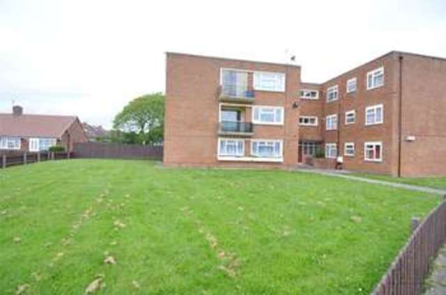  Image of 2 bedroom Flat for sale in Town Meadow Lane Moreton Wirral CH46 at Moreton Wirral Moreton, CH46 7TD