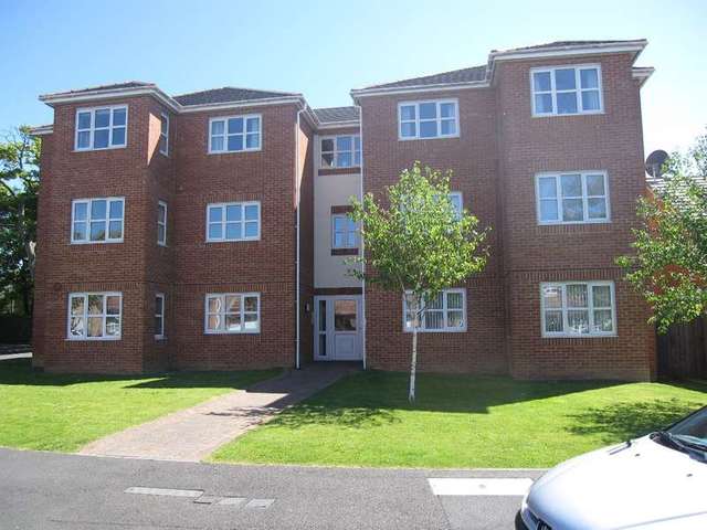  Image of 2 bedroom Apartment to rent in Tree Top Mews Wallsend NE28 at Tree Top Mews  Battlehill, NE28 9EH
