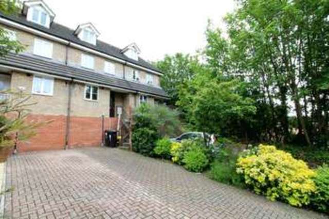  Image of 3 bedroom Terraced house to rent in Trinity Road Bournemouth BH1 at Trinity Road  Bournemouth, BH1 1QJ