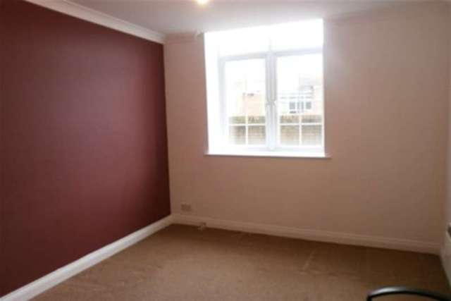  Image of 1 bedroom Flat to rent in Bridge Street Walsall WS1 at Walsall, WS1 1EW