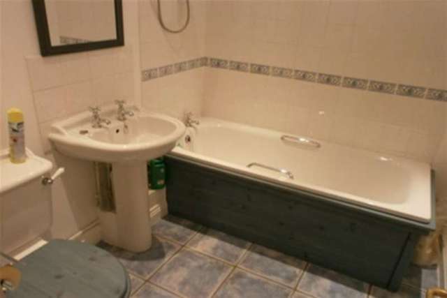  Image of 1 bedroom Flat to rent in Bridge Street Walsall WS1 at Walsall, WS1 1EW