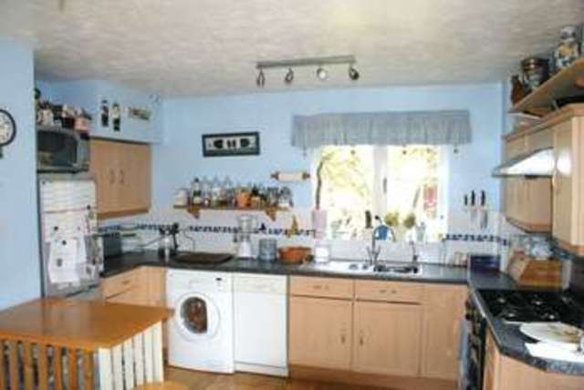  Image of 3 bedroom Detached house for sale in Broad Hinton Twyford Reading RG10 at Broad Hinton Twyford Reading, RG10 0XJ
