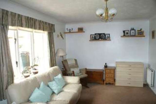  Image of 3 bedroom Detached house for sale in Broad Hinton Twyford Reading RG10 at Broad Hinton Twyford Reading, RG10 0XJ