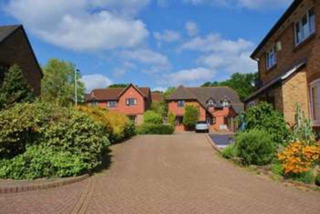  Image of 3 bedroom Detached house for sale in Broad Hinton Twyford Reading RG10 at Broad Hinton Twyford Reading, RG10 0XJ