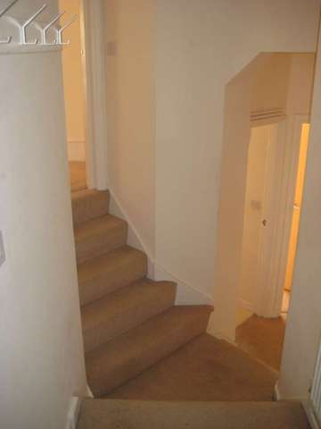  Image of 2 bedroom Flat to rent in Unthank Road Norwich NR2 at Norwich Norfolk, NR2 2RS