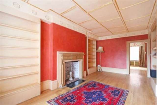  Image of 3 bedroom Detached house to rent in Upper Cheyne Row London SW3 at London, SW3 5JN
