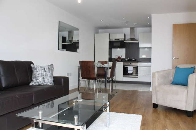  Image of 1 bedroom Flat to rent in Needleman Street London SE16 at Canada Water, SE16 7BW