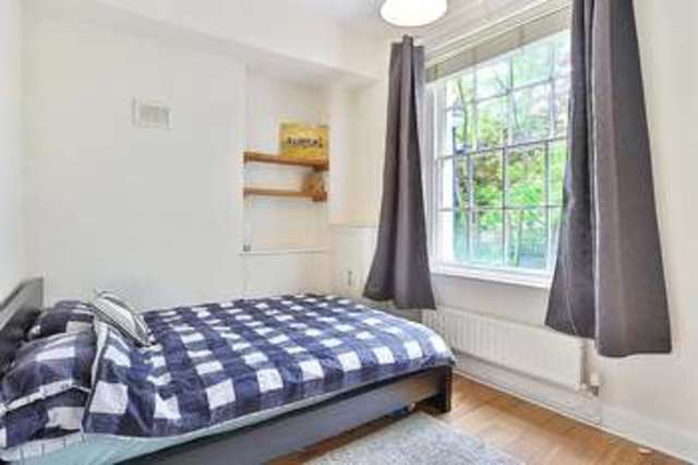  Image of 1 bedroom Flat for sale in Vassall Road London SW9 at Oval London Stockwell, SW9 6NJ