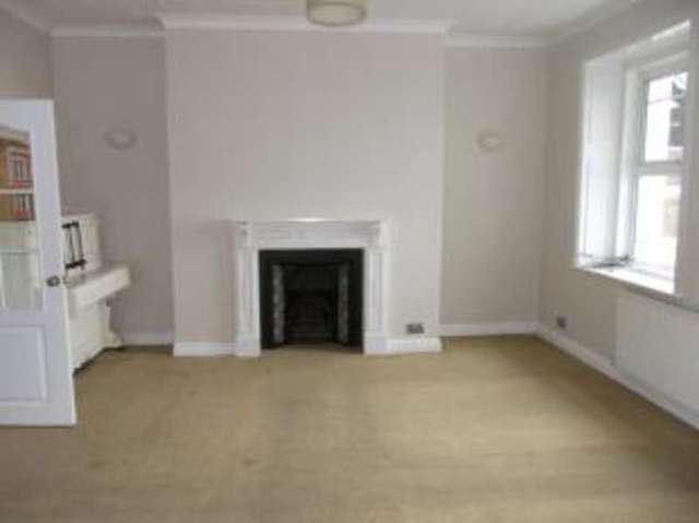  Image of 2 bedroom Maisonette for sale in Church Street Ventnor PO38 at Ventnor Isle of Wight Ventnor, PO38 1SN