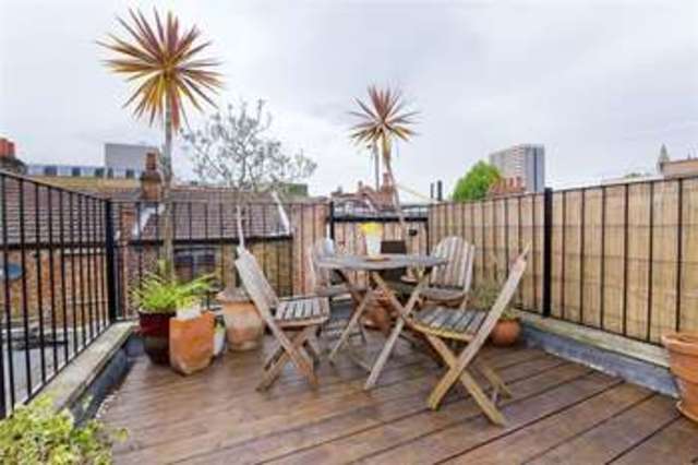  Image of 2 bedroom Detached house to rent in Voss Street London E2 at Bethnal Green London Bethnal Green, E2 6JE