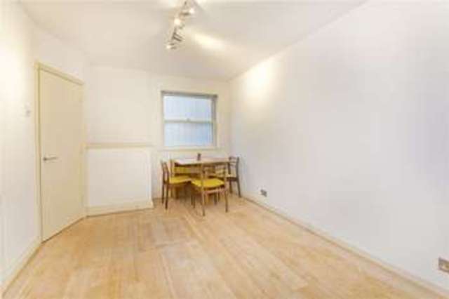  Image of 2 bedroom Detached house to rent in Voss Street London E2 at Bethnal Green London Bethnal Green, E2 6JE