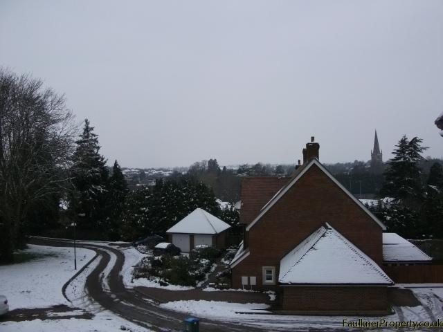  Image of 2 bedroom Apartment to rent in Waglands Garden Buckingham MK18 at Buckingham, MK18 1EA