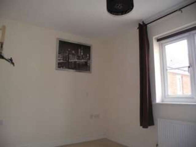  Image of 2 bedroom Flat to rent in Wakeford Way Warmley Bristol BS30 at Wakeford Way Warmley Bristol, BS30 5HU