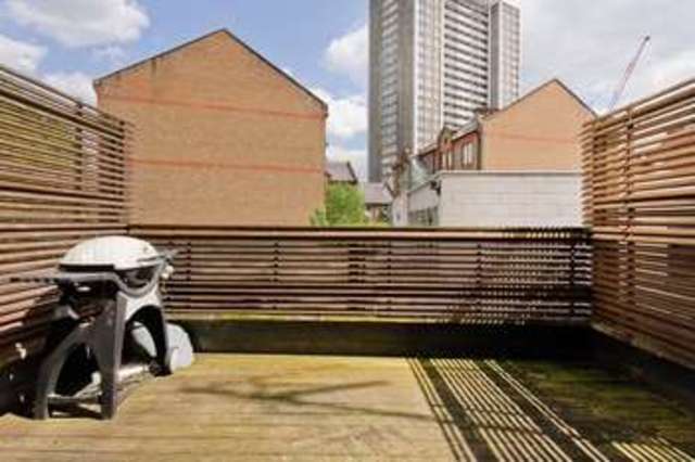  Image of 1 bedroom Flat for sale in Wakley Street London EC1V at Finsbury London Angel, EC1V 7LT
