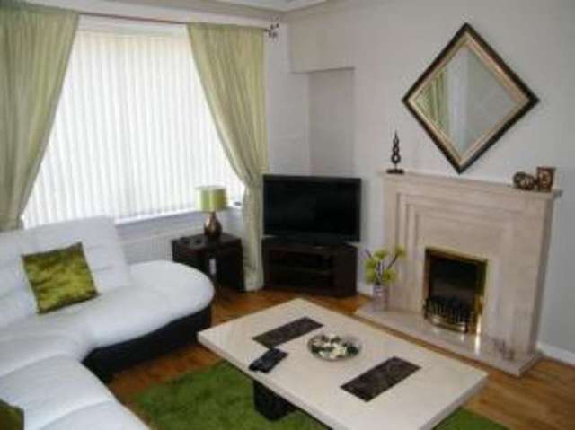  Image of 3 bedroom Semi-Detached house for sale in Wallace Road Renfrew PA4 at Renfrew Renfrewshire Renfrew, PA4 8AX