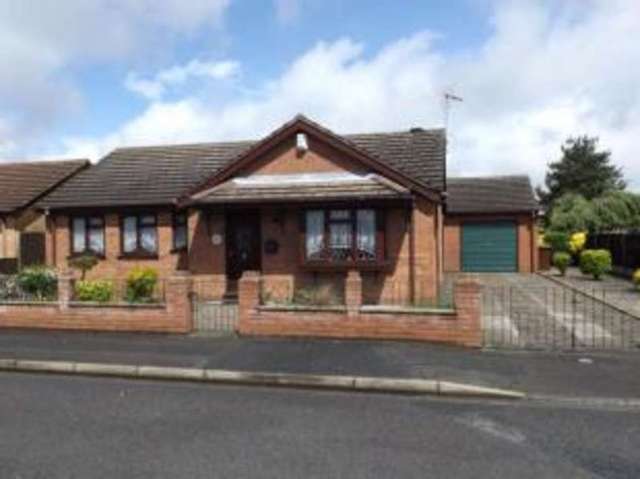  Image of 3 bedroom Bungalow for sale in Waltham Road Lincoln LN6 at Lincoln Lincolnshire Swallow Beck, LN6 0SD