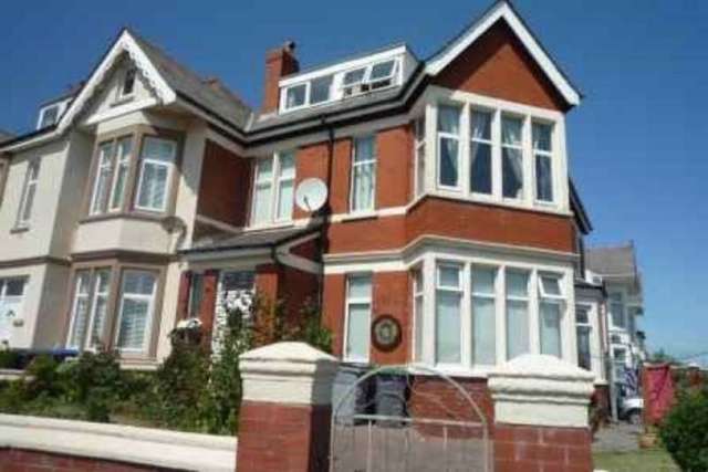  Image of 1 bedroom Property to rent in Warbreck Hill Road Blackpool FY2 at WARBRECK HILL ROAD NORTH SHORE BLACKPOOL, FY2 9ST