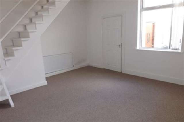  Image of 3 bedroom Detached house to rent in Wargrave Road Newton-Le-Willows WA12 at Newton-le-Willows, WA12 8EL