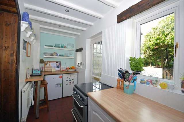  Image of 2 bedroom Cottage for sale in Warmfield Lane Warmfield Wakefield WF1 at Warmfield Wakefield West Yorkshire, WF1 5TL