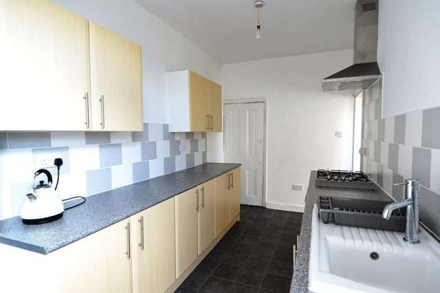  Image of 3 bedroom End of Terrace to rent in Warren Road Stirchley Birmingham B30 at Warren Road Stirchley Birmingham, B30 2NY