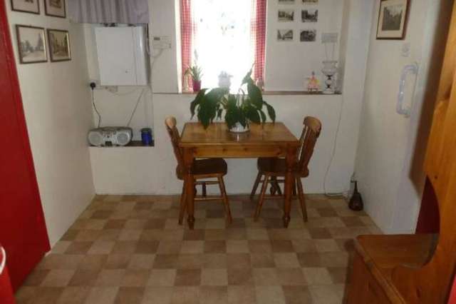  Image of 3 bedroom Semi-Detached house for sale in Wavell Close Reading RG2 at Wavell Close  Reading, RG2 8EJ