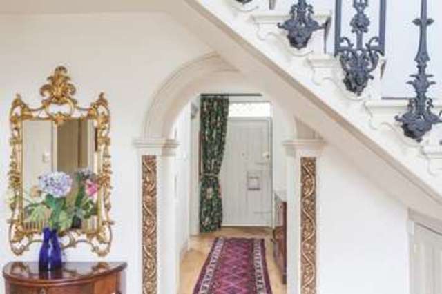  Image of 6 bedroom Detached house for sale in Church Street Wedmore BS28 at Church Street  Wedmore, BS28 4AB