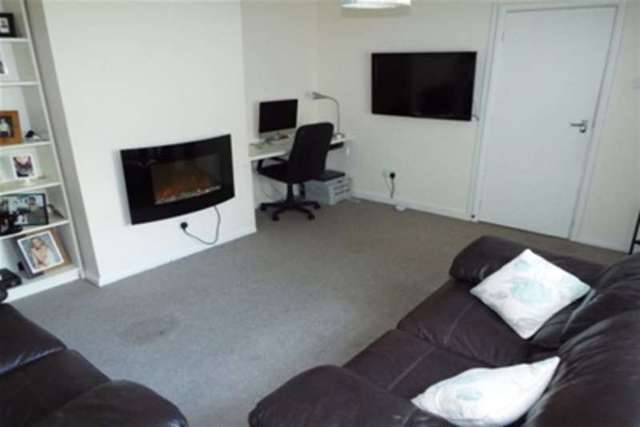  Image of 3 bedroom Detached house to rent in Wellin Lane Edwalton Nottingham NG12 at Nottingham, NG12 4AS