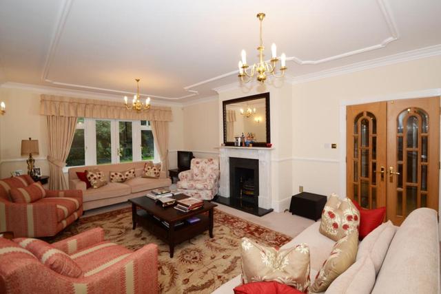  Image of 5 bedroom Detached house to rent in Wellington Place Cobham KT11 at 2 Wellington Place Cobham Cobham, KT11 2BF