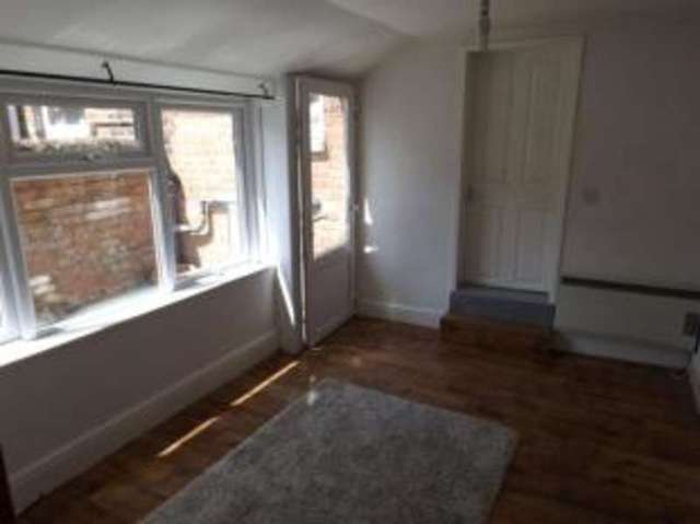  Image of 2 bedroom Flat for sale in Wellington Street Gloucester GL1 at Gloucester Gloucestershire Gloucester, GL1 1RD