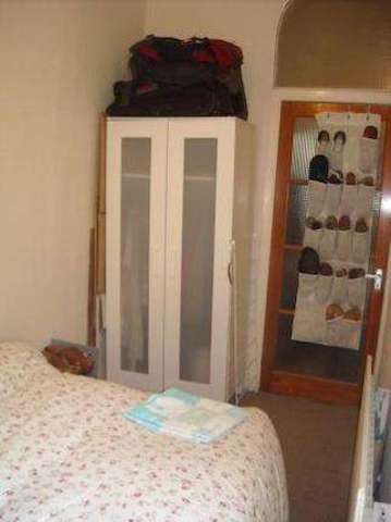  Image of 2 bedroom Flat to rent in West End Lane London NW6 at London NW6 4SY West Hampstead, NW6 4SY