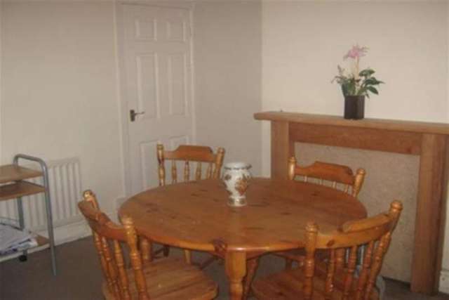  Image of 2 bedroom Detached house to rent in West Parade Peterborough PE3 at Peterborough, PE3 6BD