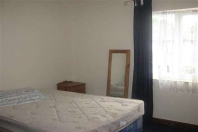  Image of 2 bedroom Detached house to rent in West Parade Peterborough PE3 at Peterborough, PE3 6BD