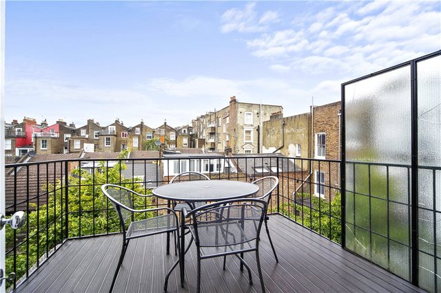  Image of 1 bedroom Flat to rent in Westbourne Park Road London W11 at Westbourne Park Road  London, W11 1EL