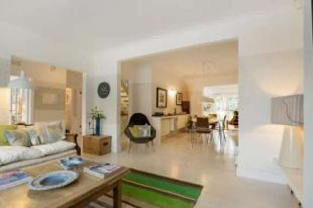  Image of 3 bedroom Bungalow for sale in Whinhill Road Ayr KA7 at Ayr South Ayrshire Alloway, KA7 4RP