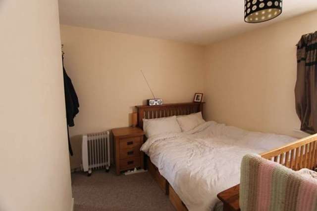  Image of 3 bedroom End of Terrace to rent in Green Close Paulton Bristol BS39 at Paulton Ston Easton, BS39 7AF