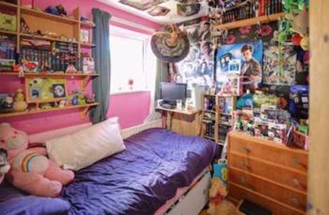  Image of 4 bedroom Terraced house for sale in Willowfield Telford TF7 at Willowfield Woodside Telford, TF7 5NY