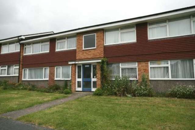  Image of 1 bedroom Property to rent in Wilmot Road Burnham Slough SL1 at Burnham, SL1 7EN