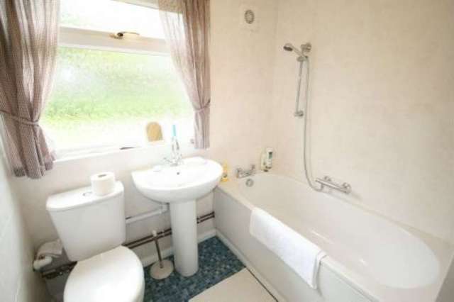  Image of 1 bedroom Property to rent in Wilmot Road Burnham Slough SL1 at Burnham, SL1 7EN