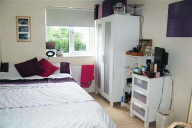  Image of 2 bedroom Flat to rent in Windmill Way Gateshead NE8 at Gateshead, NE8 1NU