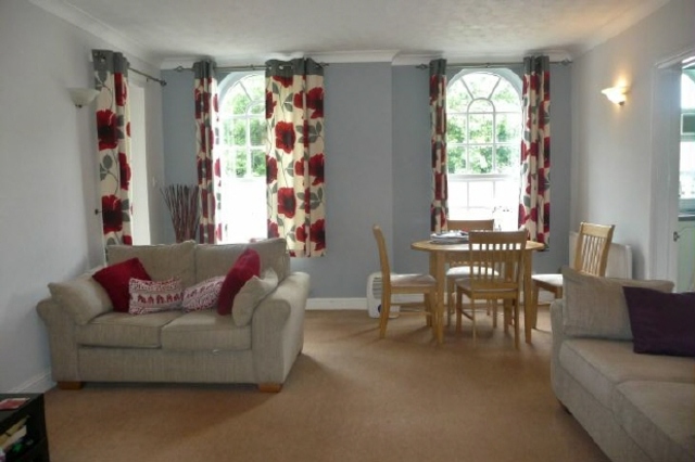  Image of 2 bedroom Flat to rent in Winn Road Southampton SO17 at 3 Winn Road Southampton Not specified, SO17 1EH