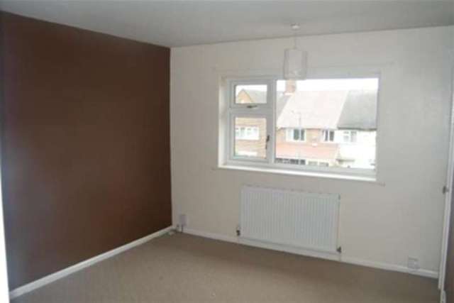  Image of 3 bedroom Detached house to rent in Winscombe Mount Nottingham NG11 at Nottingham, NG11 9FN
