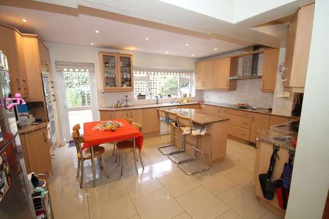  Image of 5 bedroom Detached house for sale in Wolmer Gardens Edgware HA8 at Wolmer Gardens  Edgware, HA8 8QF