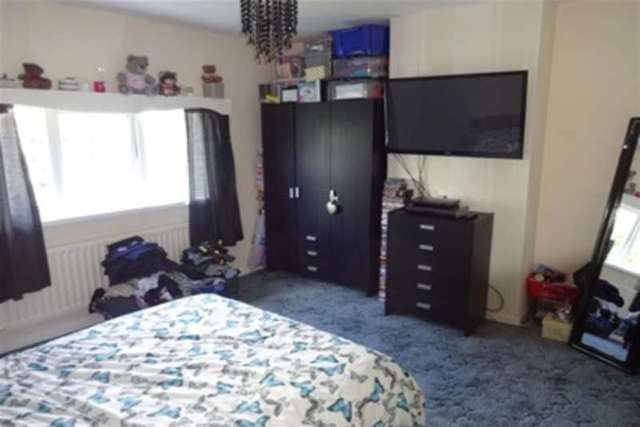  Image of 3 bedroom Terraced house to rent in Wolverhampton Road Pelsall Walsall WS3 at Walsall, WS3 4AQ