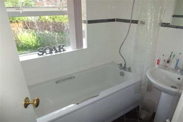 Image of 3 bedroom Terraced house to rent in Wolverhampton Road Pelsall Walsall WS3 at Walsall, WS3 4AQ