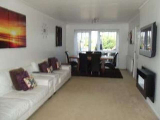  Image of 3 bedroom Semi-Detached house for sale in Woodbank Drive Nottingham NG8 at Wollaton Nottingham Bilborough, NG8 2QW