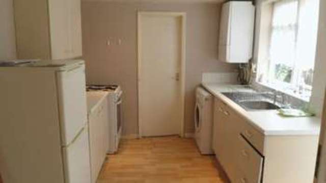  Image of 1 bedroom Flat to rent in Worsley Road London E11 at Worsley Road  Leytonstone, E11 3JN