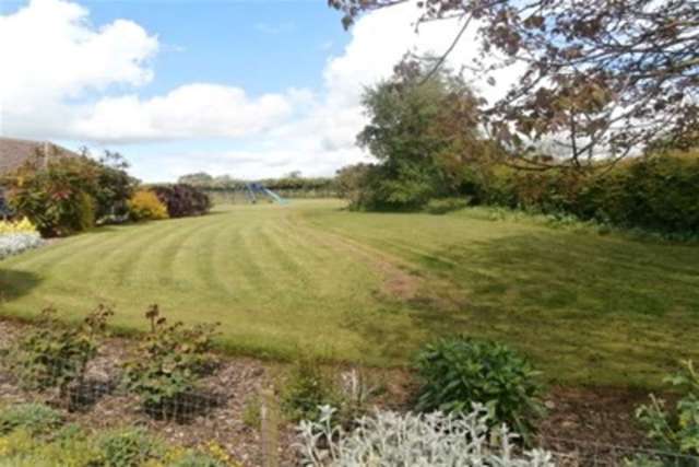  Image of 4 bedroom Detached house to rent in Wysall Lane Rempstone Loughborough LE12 at Loughborough, LE12 6RW