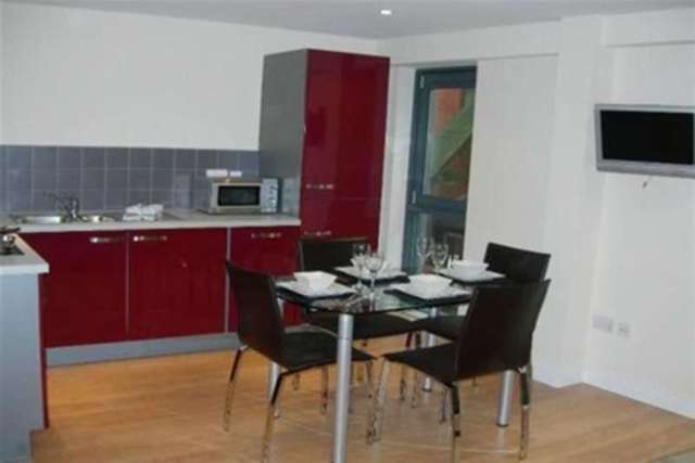  Image of 2 bedroom Flat to rent in York Place Leeds LS1 at Leeds, LS1 2EX